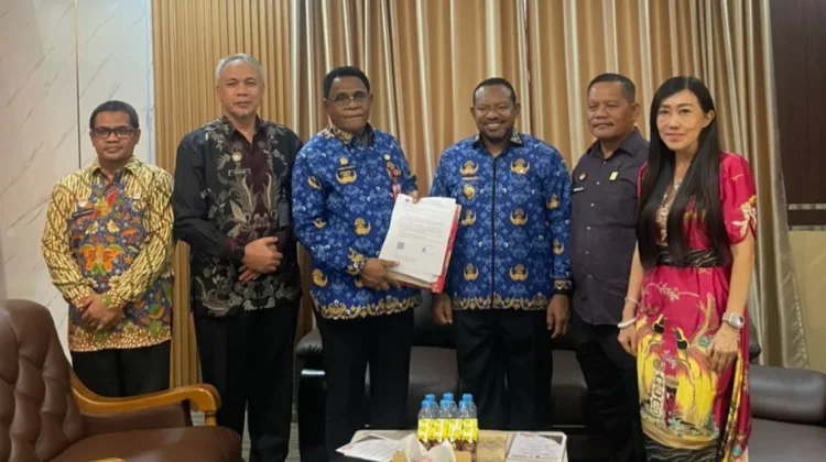 Kemenkum Papua Barat dan Pemprov PBD Siapkan Peresmian Posbankum