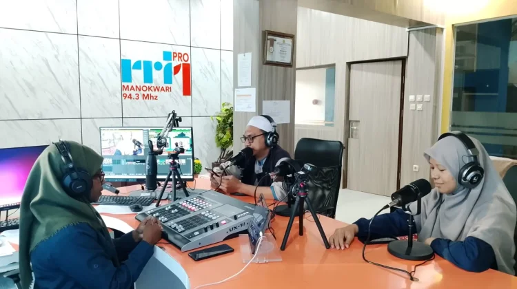 Meremehkan Hak Tetangga dalam Kehidupan Harian