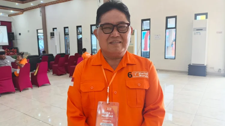 Jhon Aunsi Pangetti Kembali Pimpin Partai Buruh Papua Barat