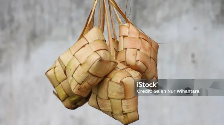Makna Ketupat dalam Tradisi Lebaran Masyarakat Indonesia