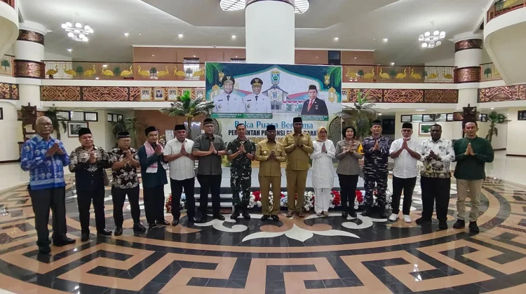 Bukber Pemprov Papua Barat Pererat Silaturahmi, Gubernur Ajak Jaga Kerukunan