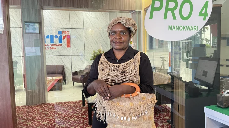 Seni Ukir dan Anyaman Papua sebagai Warisan Budaya