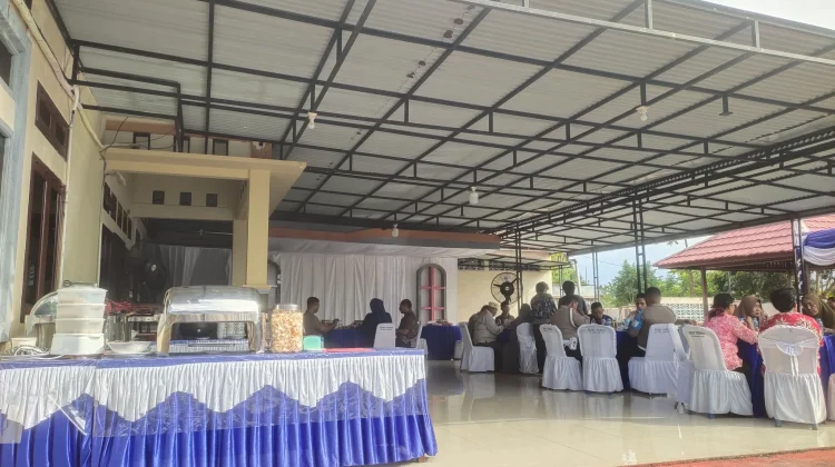 Manfaat Tradisi Open House secara Spiritual dan Sosial