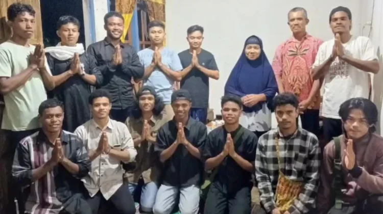 Makna Idulfitri di Manokwari, Tradisi Silaturahmi Pererat Kebersamaan