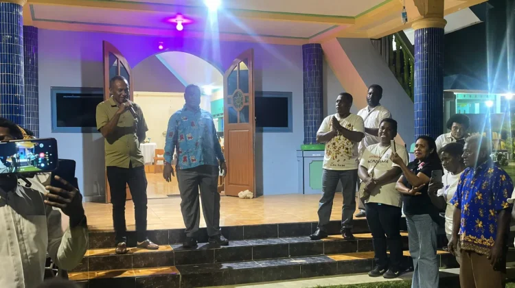 Wisata Rohani, PAR Immanuel Kubiari Kunjungi GKI Bethel Bremi Manokwari