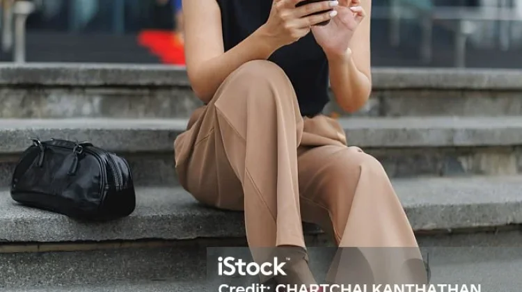 Kenapa Disebut Sepatu Teplek? Ini Penjelasannya
