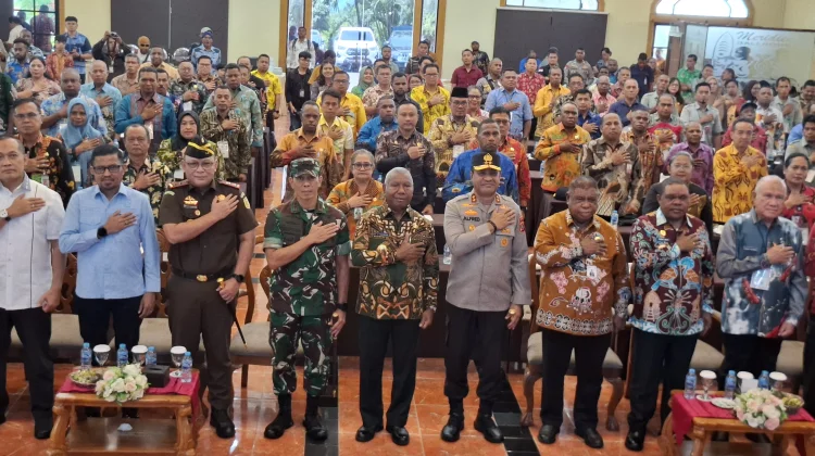 Raker Bupati se-Papua Barat, Gubernur Tekankan Sinergi dan Prioritas Penataan