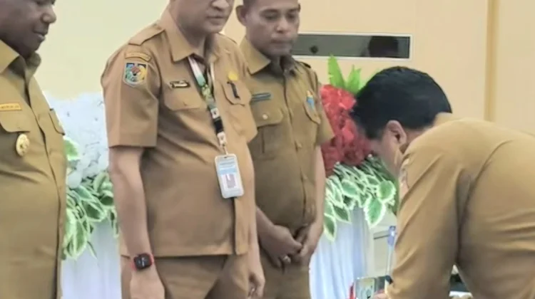 Gubernur Minta Pemda Papua Barat Prioritaskan Anggaran untuk Pelayanan Publik