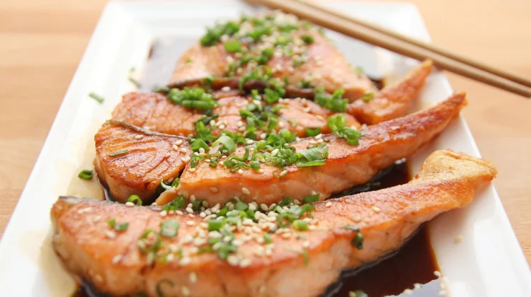 Pilihan Ikan Sehat Rendah Kolesterol Tinggi Omega-3.