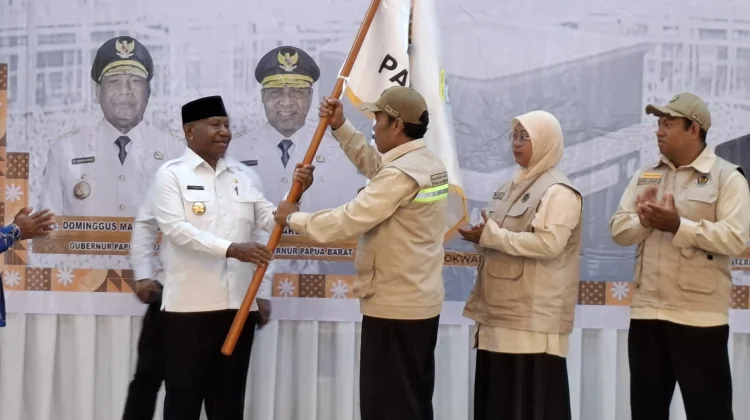 143 Jemaah Calon Haji Papua Barat Dilepas ke Tanah Suci
