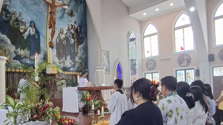 Umat Katolik Manokwari Rayakan Kenaikan Yesus Kristus dengan Khidmat
