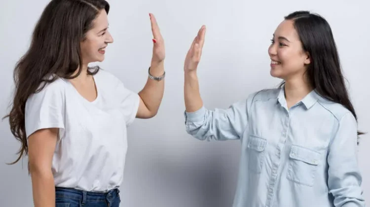 Beberapa hal yang membuat perempuan terlihat menarik