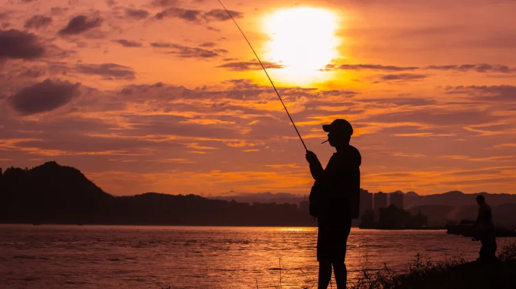 7 Manfaat Memancing bagi kesehatan yang perlu di ketahui.