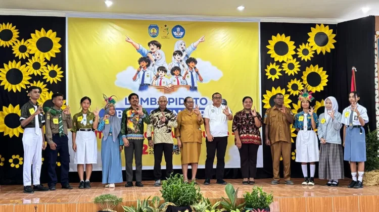 Lomba Pidato Bahasa Inggris Meriahkan HUT Teluk Bintuni ke-23