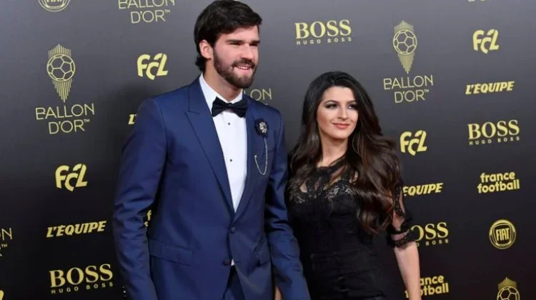 Natalia Becker, Sosok Setia di Balik Alisson