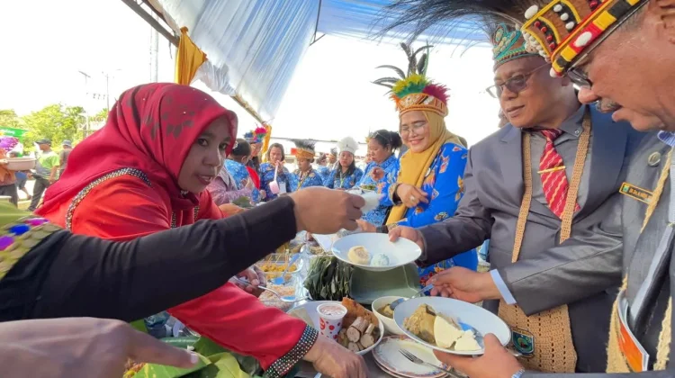 Pameran Kuliner Nusantara Jadi Magnet di HUT Teluk Bintuni