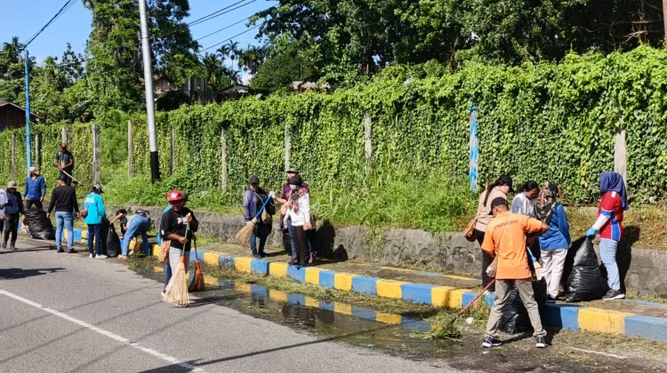DPR Papua Barat Gelar Kerja Bakti Sambut Pesparawi Nasional XIV