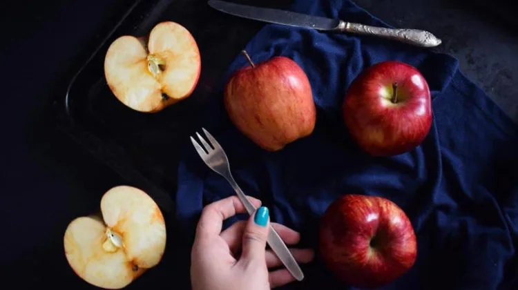 Beberapa buah yang tidak boleh dimakan saat perut kosong