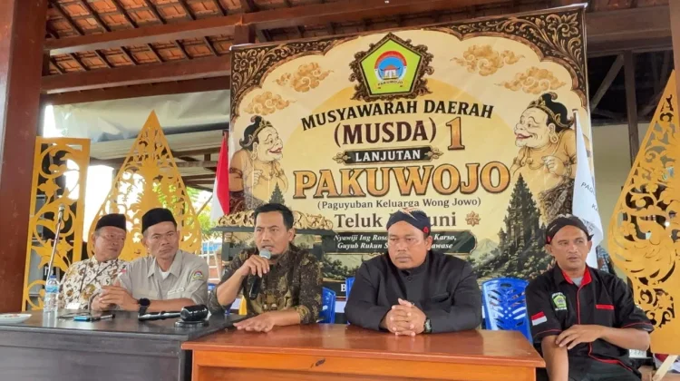 Wagiman Terpilih Aklamasi Pimpin Pakuwojo Teluk Bintuni 2026-2031