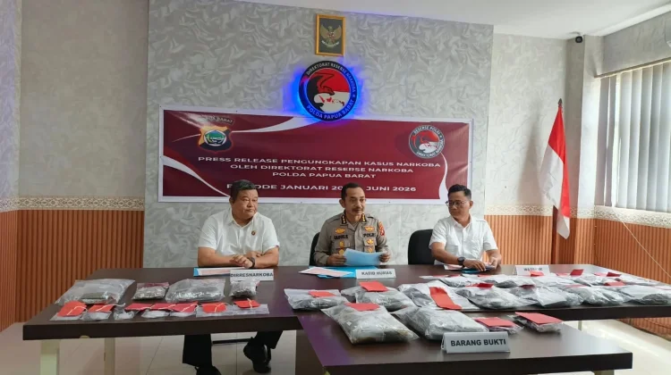 Polda Papua Barat Bongkar 20 Kasus Narkoba Jaringan Luar Daerah