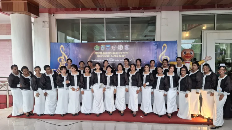 Paduan Suara Dewasa Wanita Tampilkan Harmoni Terbaik