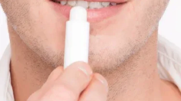 Rekomendasi lip balm untuk pria, perawatan terbaik untuk bibir  Sehat dan terawat