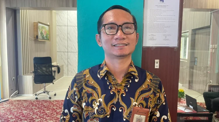 Cek Kemasan hingga Kedaluwarsa, Kunci Memilih Produk Aman