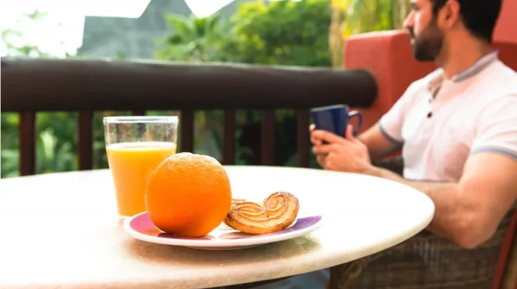 Pentingnya Makanan yang Tepat saat Cuaca Terik