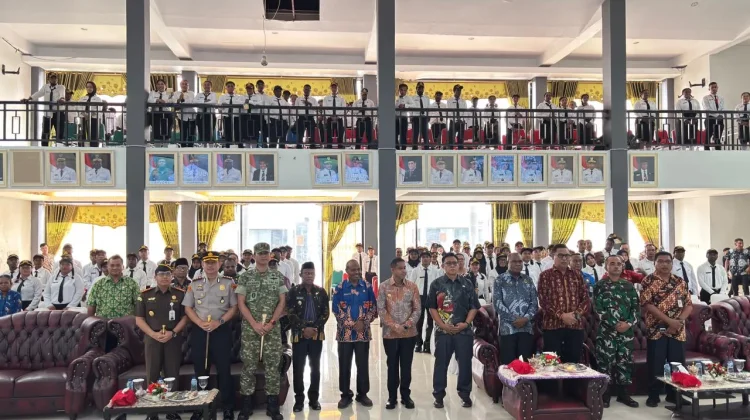 303 CPNS Formasi 2021 Teluk Bintuni Rampungkan Latsar, Bupati Tekankan Integritas