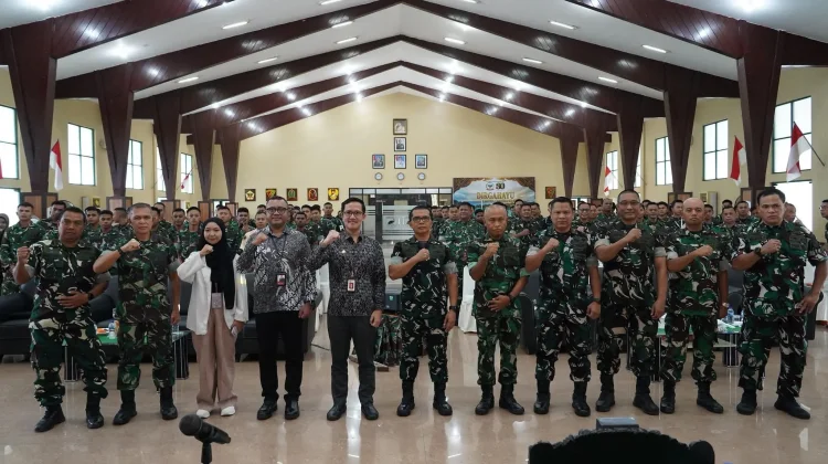 Kodam XVIII/Kasuari & OJK Papua Barat Bekali Prajurit Hadapi Kejahatan Finansial
