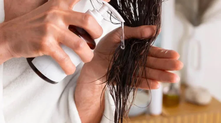 Cara keramas yang benar agar rambut tidak mengembang