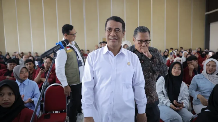 Mentan Dorong Mahasiswa Bangun Bisnis Pertanian Modern Berkelanjutan