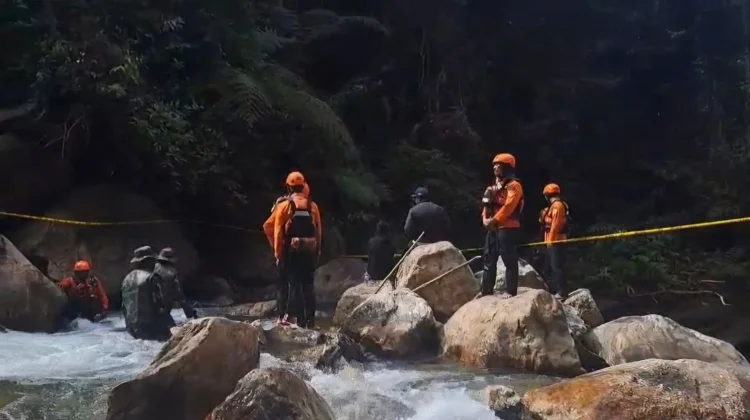 SAR Gabungan Optimalkan Pencarian Korban Hanyut di Pegaf