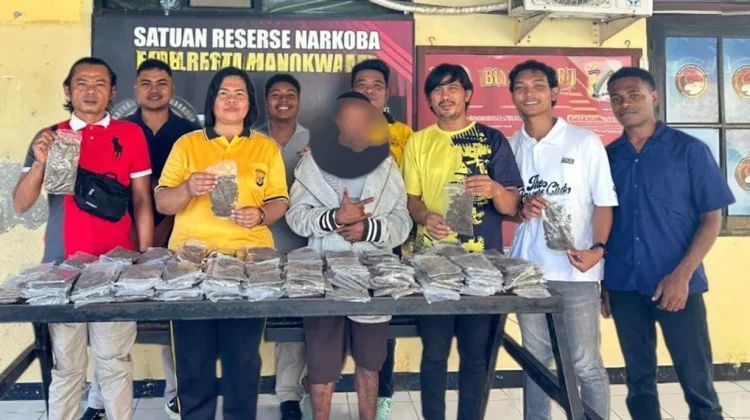Topik: Polresta Manokwari Ungkap Peredaran Sabu di Maruni