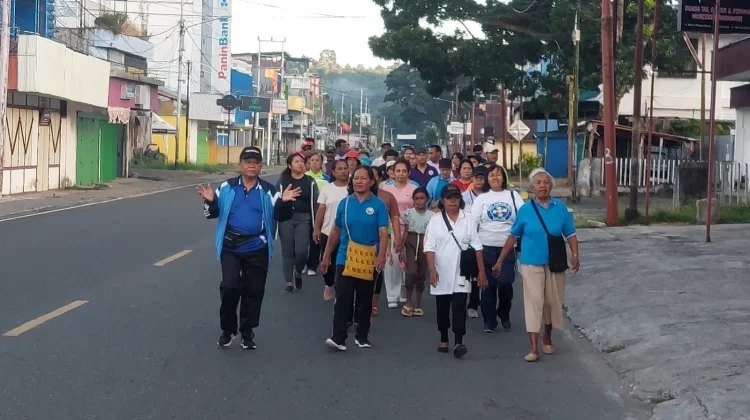 Jalan Sehat Jemaat GKI Ebenhaezer semarakkan HUT ke-57