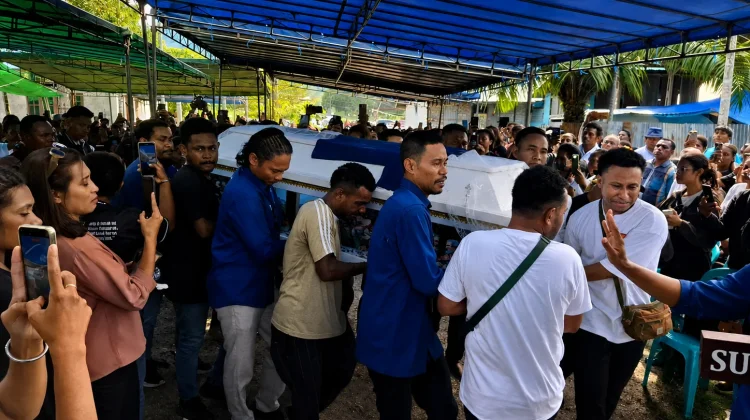 Jejak Senyum Terakhir Yanto Idorway, Ribuan Langkah Mengantar Sang Presenter