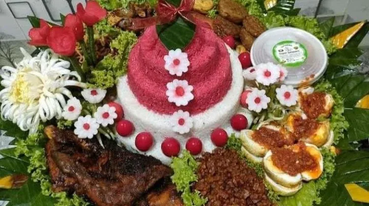 Pesona Kuliner Tradisional Merah Putih untuk Perayaan Hari Kemerdekaan