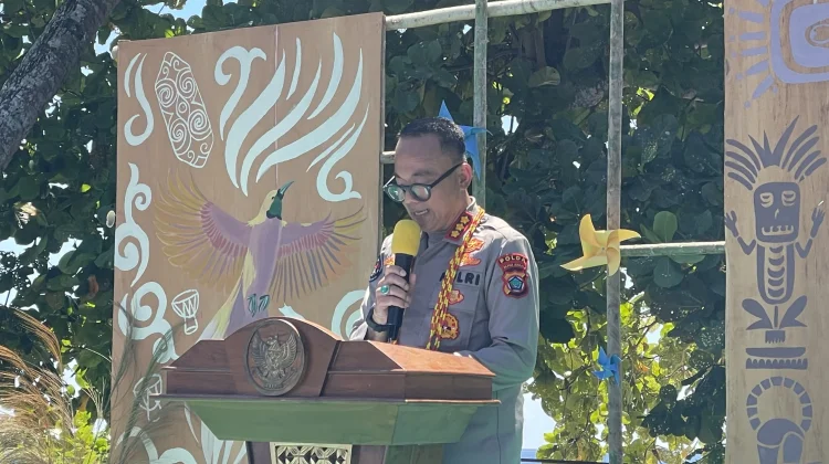 Polda Papua Barat Ajak Masyarakat Jaga Persatuan lewat Manokwari Menari 2026