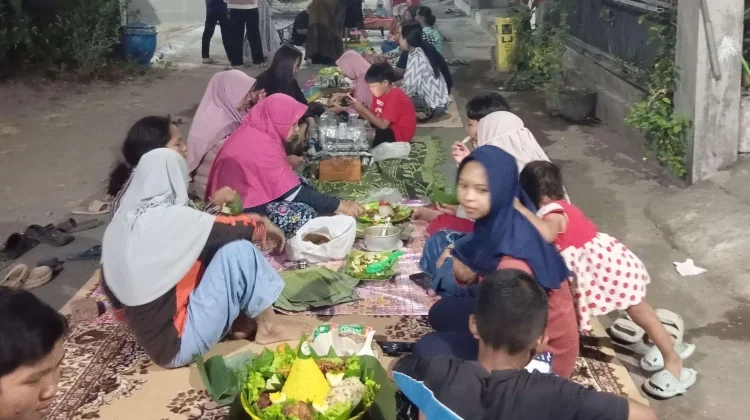 Tirakatan 17 Agustus Tradisi Warga Mengenang Kemerdekaan