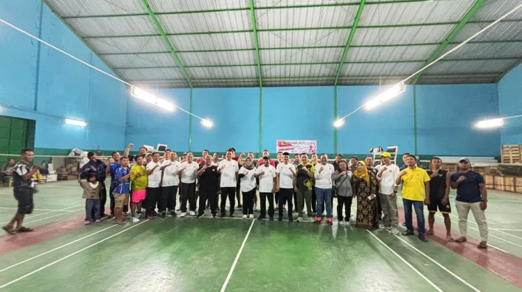 Pemuda Pakuwojo Meriahkan HUT RI dengan Turnamen Bulu Tangkis
