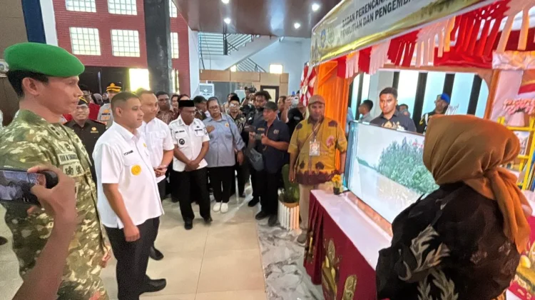 Bupati Buka Pameran Inovasi, Puluhan Stan Tampilkan Terobosan Daerah