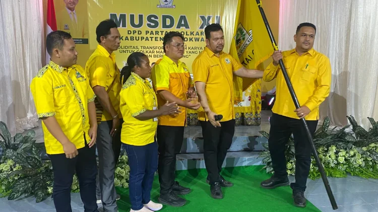 Haryono May Resmi Pimpin Golkar Manokwari