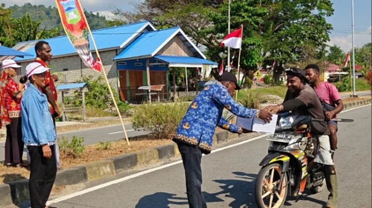 Kemenag Teluk Wondama Galang Dana untuk Korban Gempa NTT