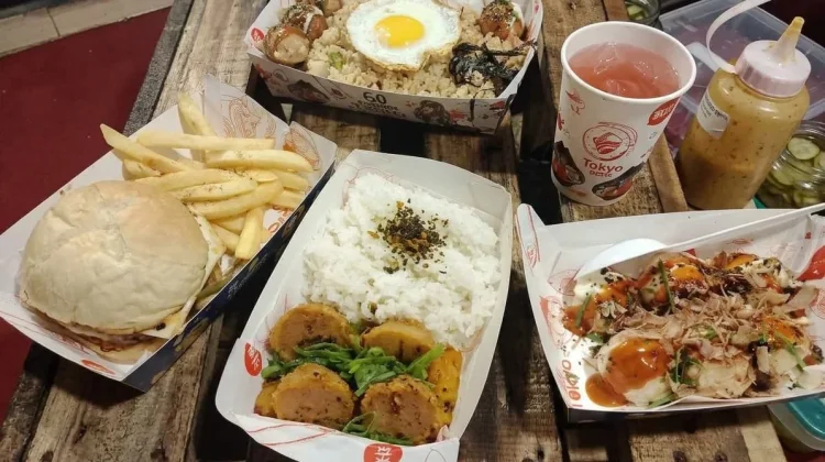 Sensasi Street Food Jepang di Manokwari: Menu '60 Seconds to Tokyo