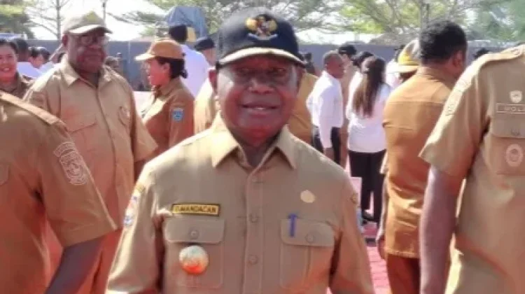 Gubernur Papua Barat Instruksikan OPD Hentikan Rekrutmen Honorer Baru