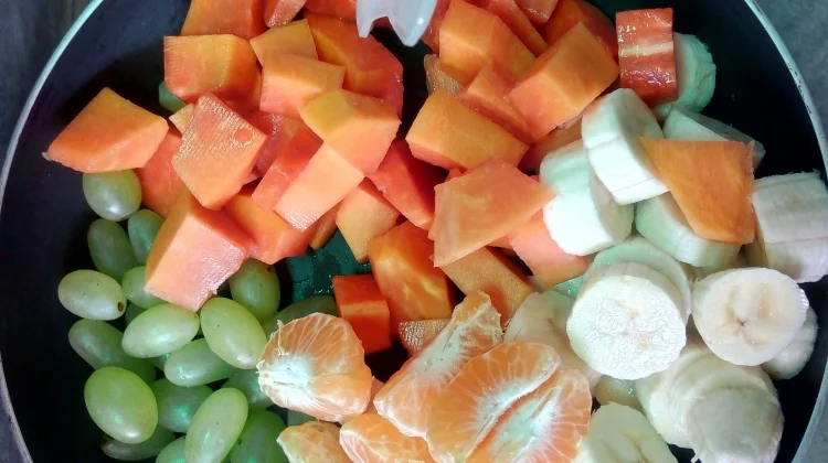 Manfaat Konsumsi Buah pada Malam Hari
