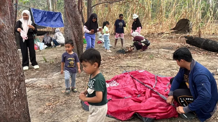 Kali Muturi, Oase Musim Kemarau yang Viral di Teluk Bintuni