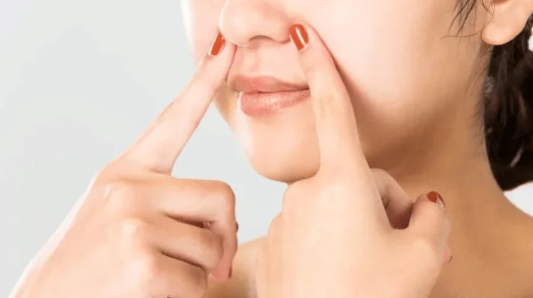 Area Wajah Sebaiknya Tidak Diberi Highlighter
