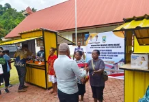 Dorong Ekonomi Lokal, Pemprov Papua Barat Bagikan Booth Kontainer