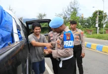 Amankan Ramadhan, Polisi Gelar Razia Pekat di Pantai Maruni